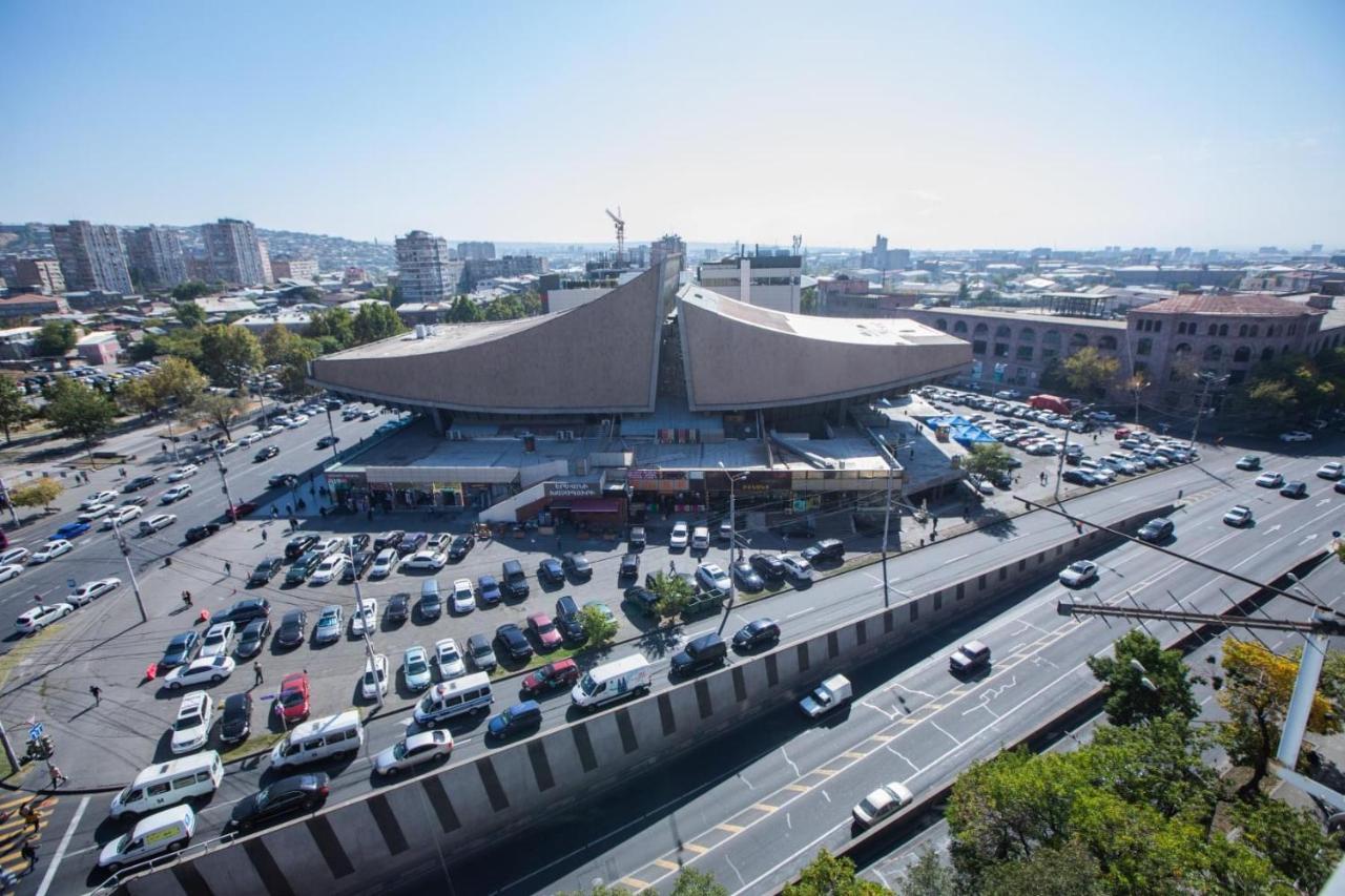 Yereone Hotel Apartment Erivan Dış mekan fotoğraf