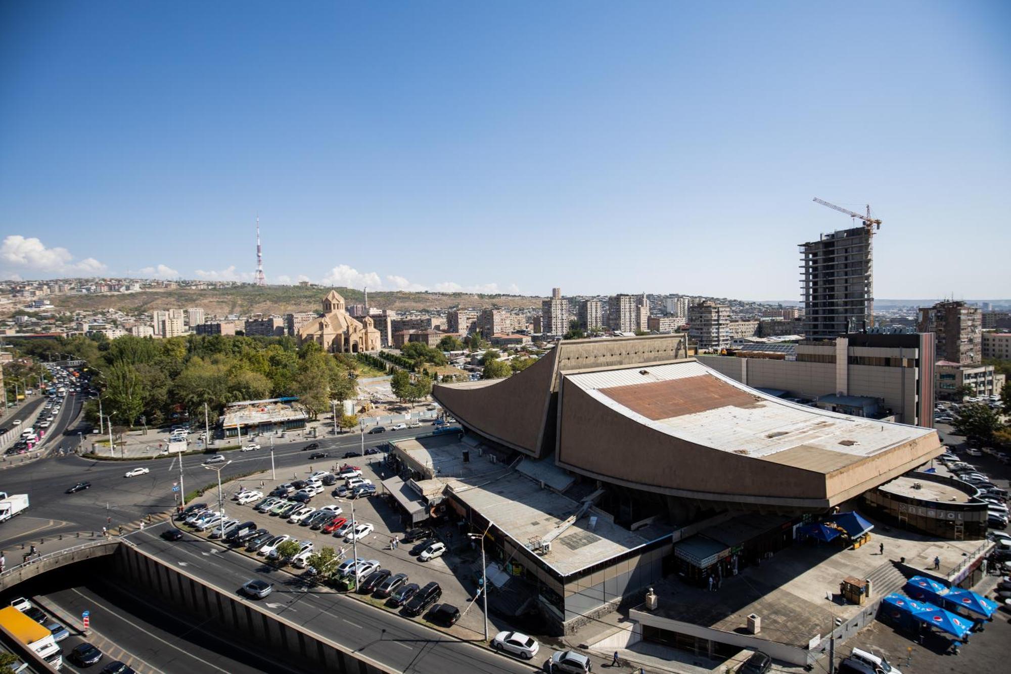 Yereone Hotel Apartment Erivan Dış mekan fotoğraf