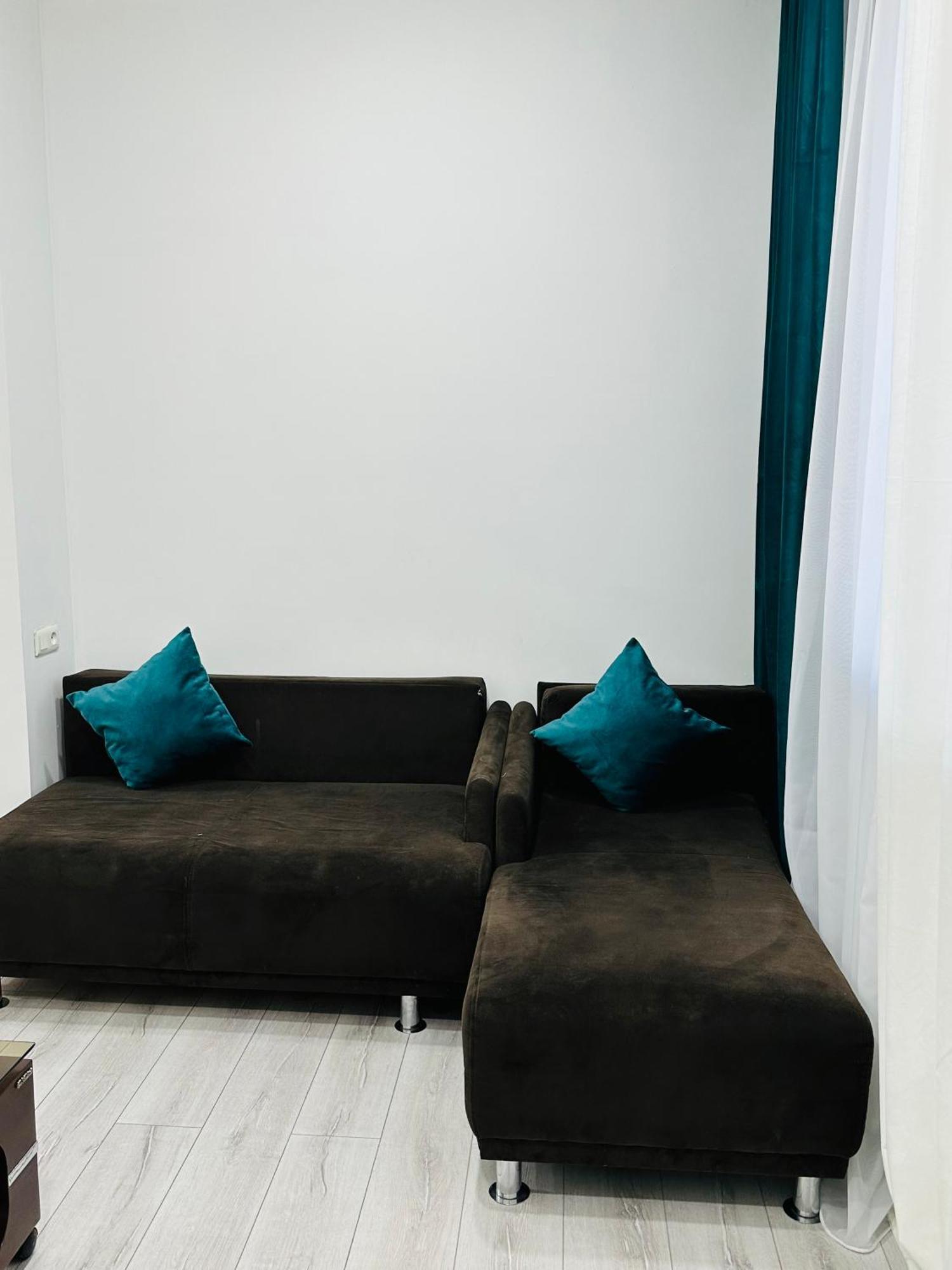 Yereone Hotel Apartment Erivan Dış mekan fotoğraf